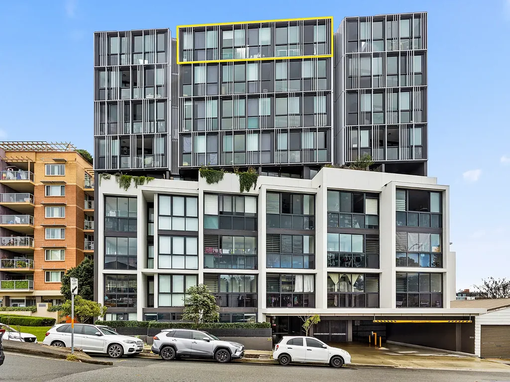 Rockdale 3 Slaapkamer Rare 3 Bedroom, 3 Bathroom Luxury Apartment with Double Parking