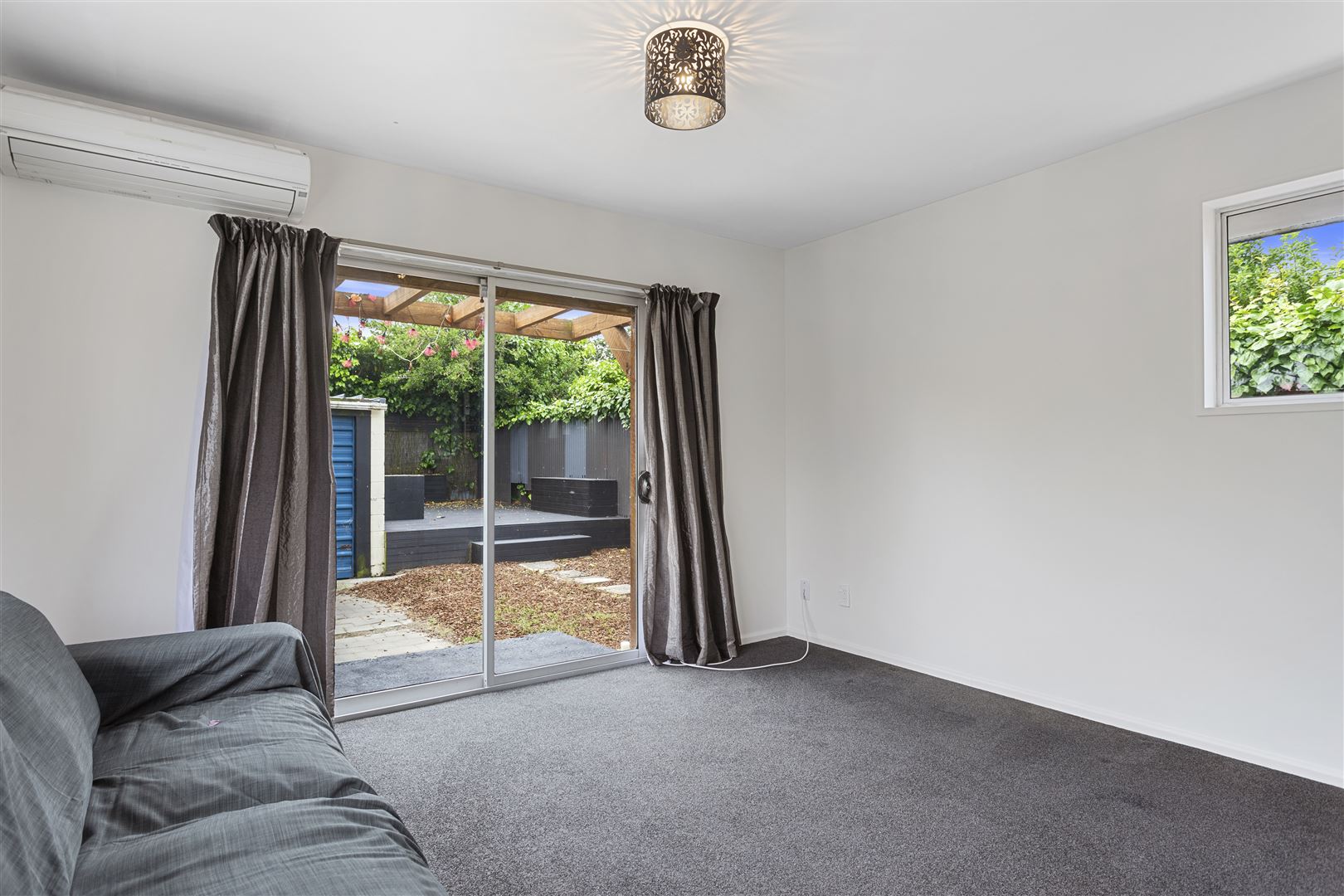 2/54 Pacific Road, North New Brighton, Christchurch, 2 phòng ngủ, 1 phòng tắm