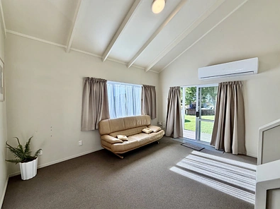 Clendon Park, 3 bedrooms
