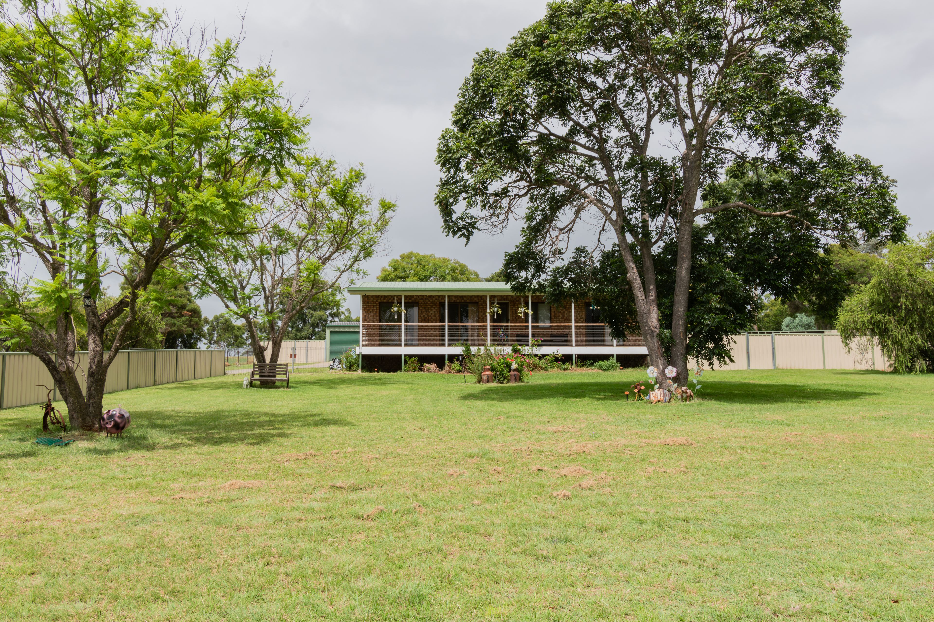 14 NEWBY ST, ROSENTHAL HEIGHTS QLD 4370, 0房, 0浴, House