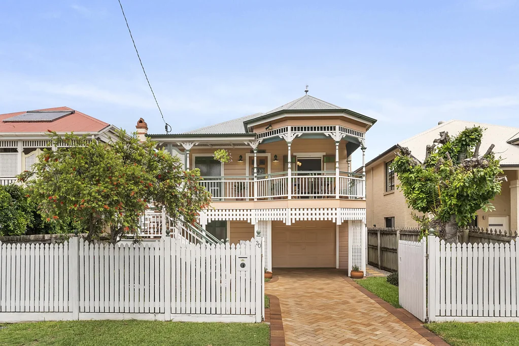 30 Henry Street, Kalinga, QLD 4030