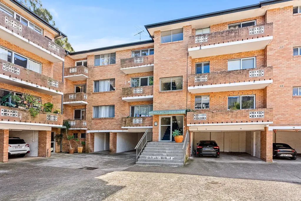 Petersham 1ਬੈੱਡਰੂਮ One Bedroom 1st Home/Investment in Prime Location with parking