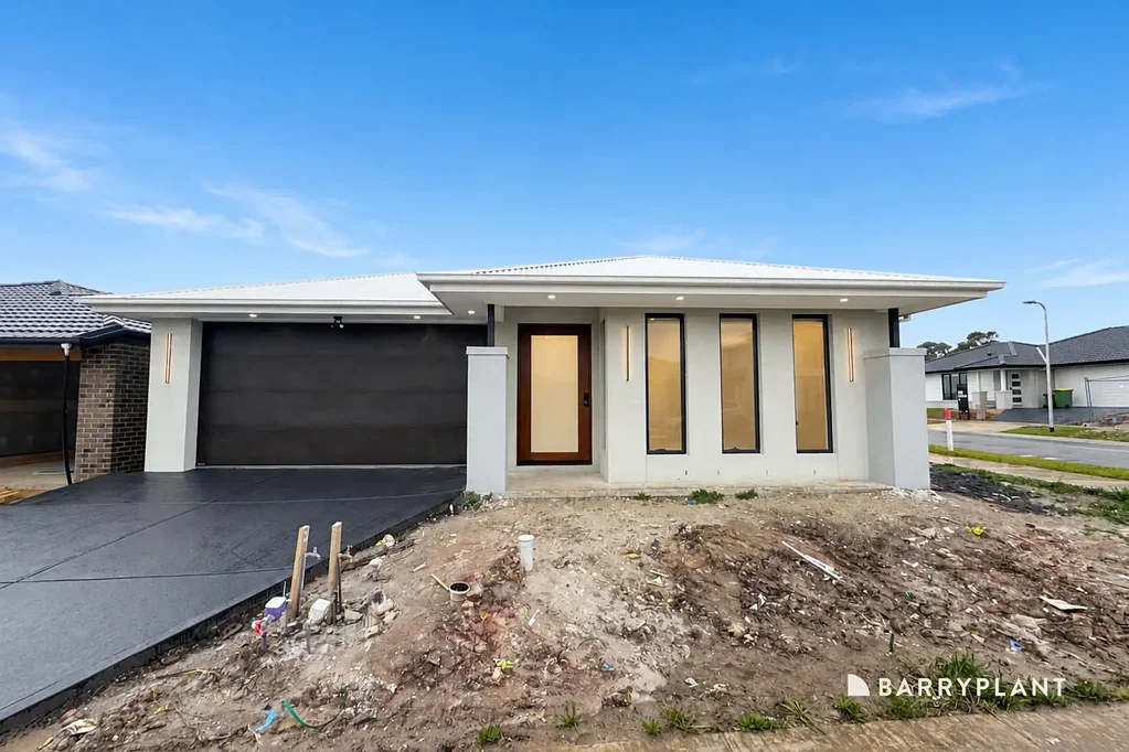 Brand New Luxury Living