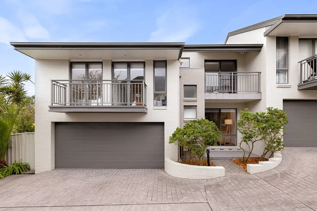 Woonona 3chambre Modern Comfort in a Sought-After Setting