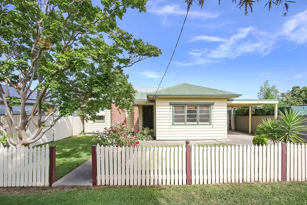 Central Cottage