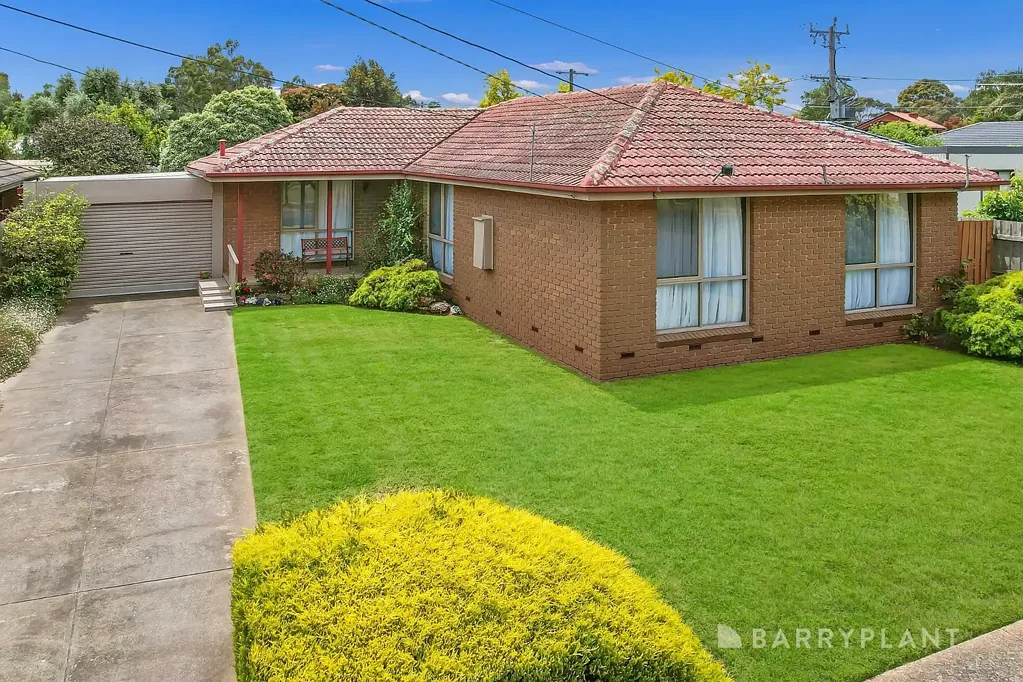 27 Quarbing Street, Werribee, VIC 3030