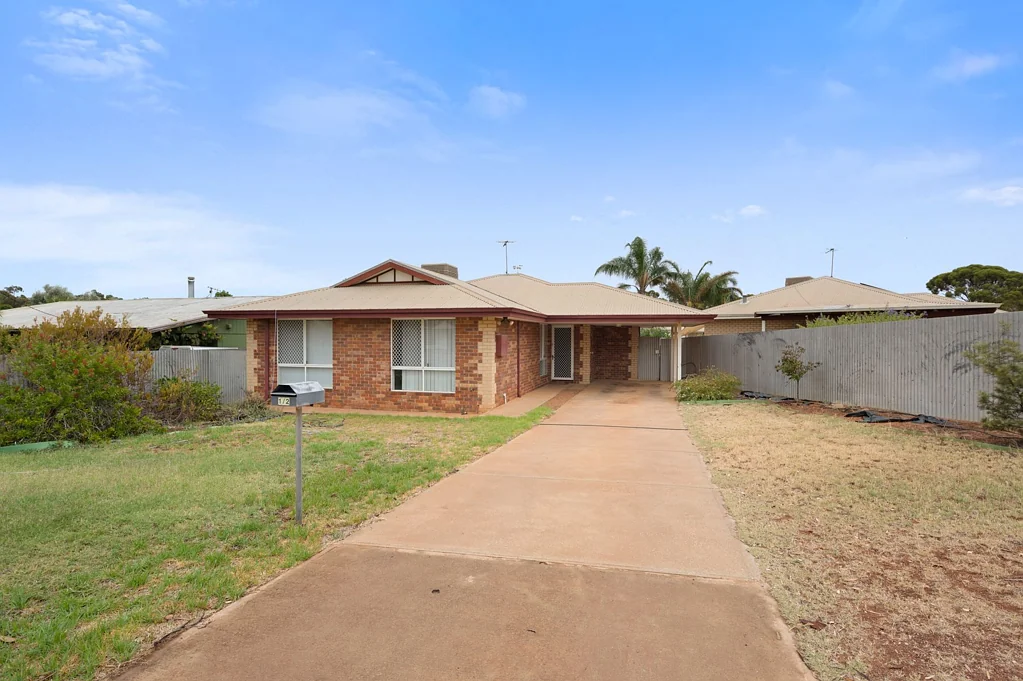 1/2 Lyall Street, Lamington, WA 6430