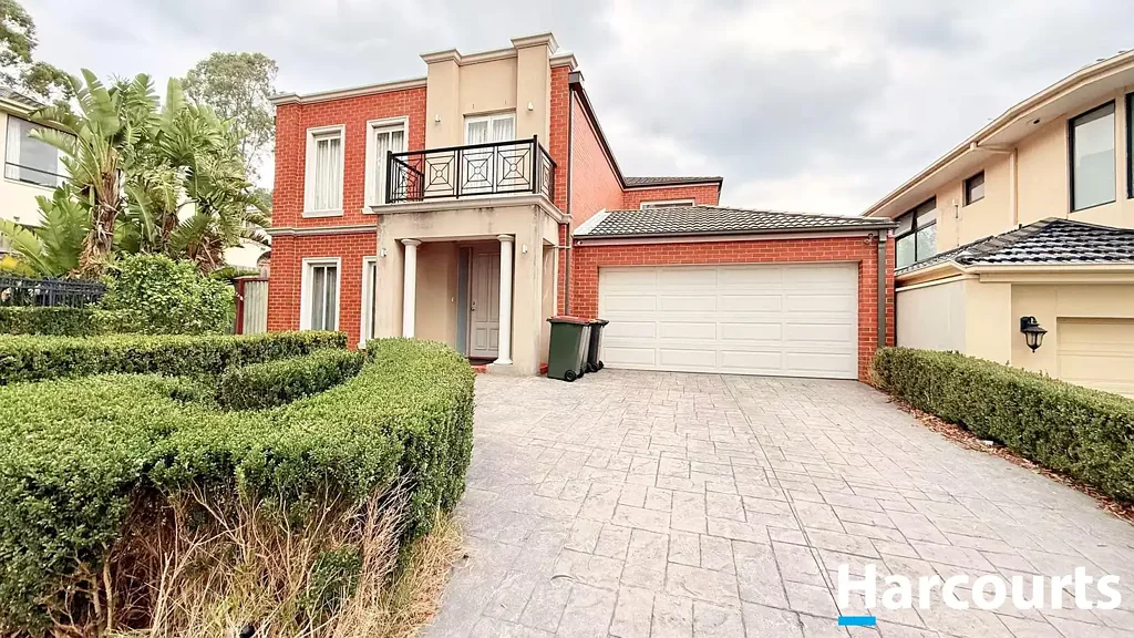 Rare 4 Master Bedrooms Home | Prime School Zone | Walk to The Glen