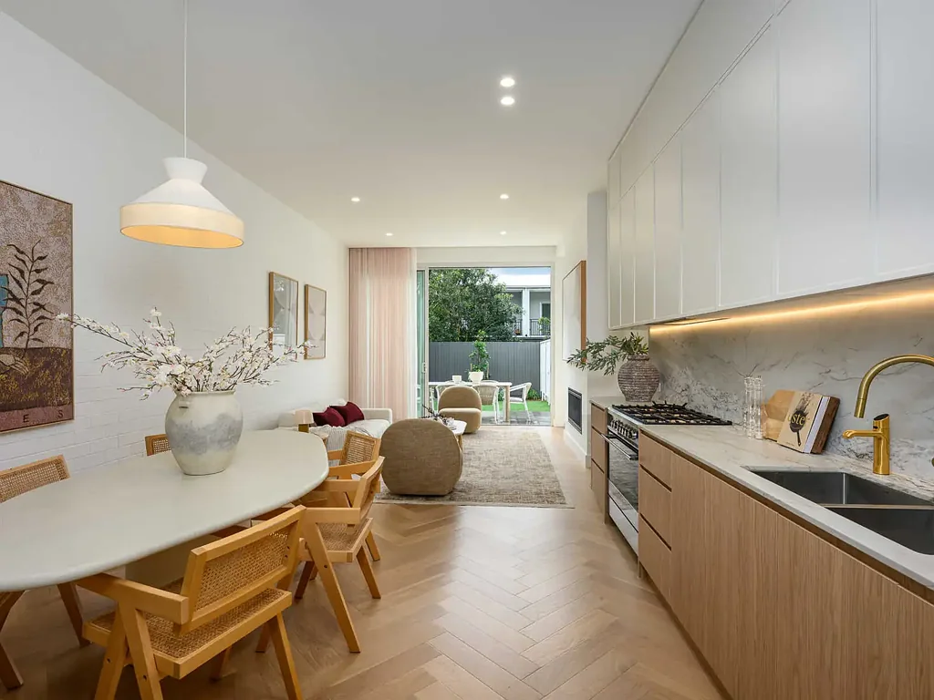 Sydenham 3कमरा Sophisticated Architectural Sanctuary with Dramatic Living Domain