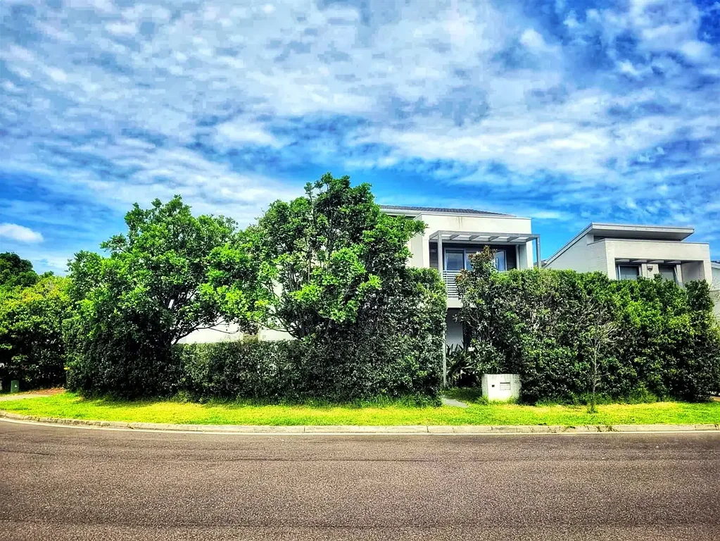 Modern 4-Bedroom Corner Haven for family, one of the largest land holdings in Endeavour 88 by Mirvac