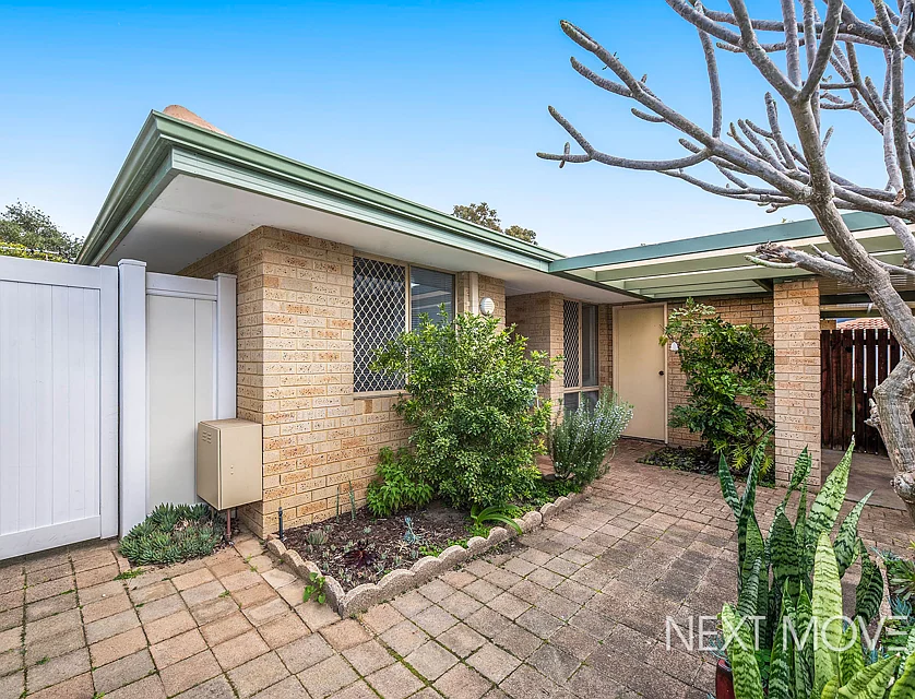 25/35 Winnacott Street, Willagee, South West Perth, 2 침실, 1 욕실, House