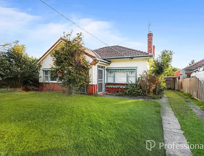 11 Wattle Grove, Mckinnon, VIC 3204, 3房, 1浴, 独立屋