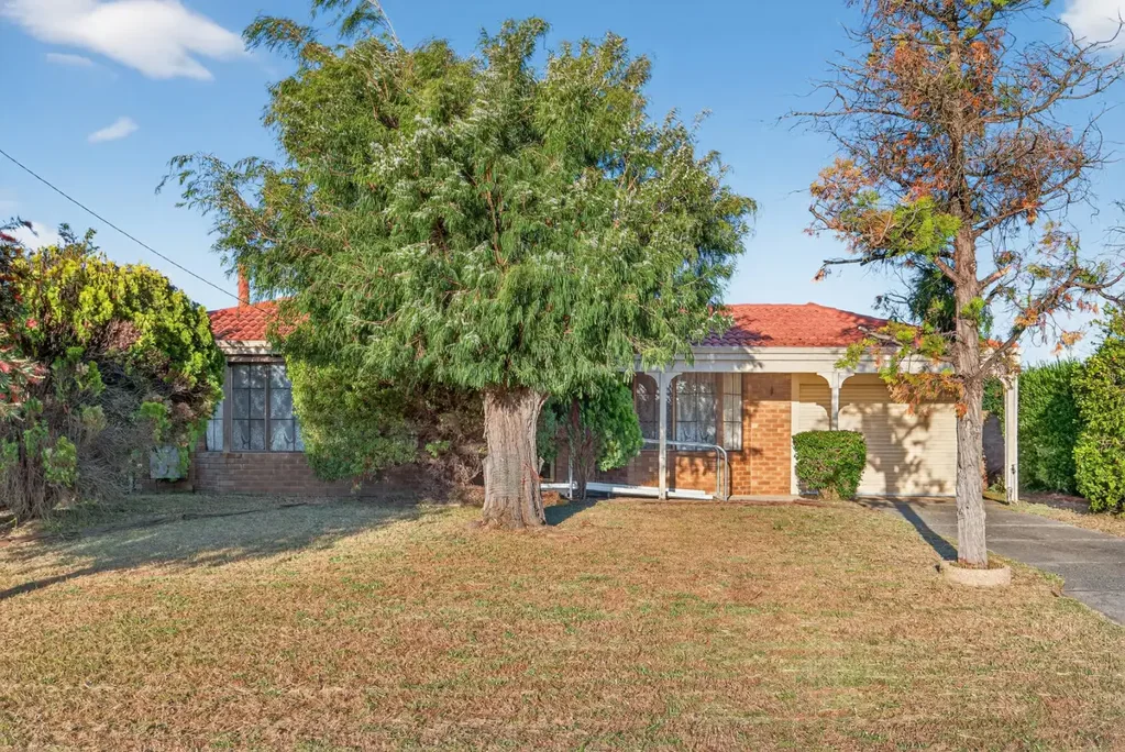 19 Breaden Drive, Cooloongup, WA 6168