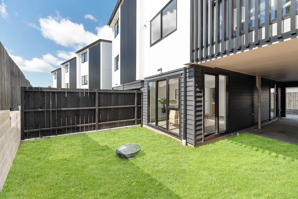 Henderson 4 Bedroom COME AND GRAB A DEAL NOW