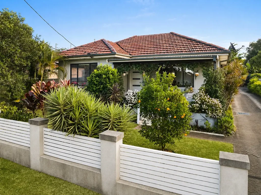 Caringbah 3બેડરૂમ Relaxed Family Home