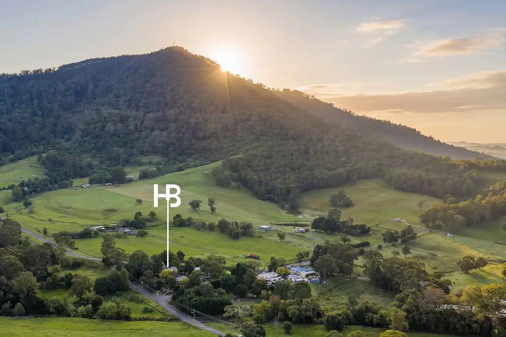 Cambewarra 7房  One Acre, Three Dwellings, Proven Income
