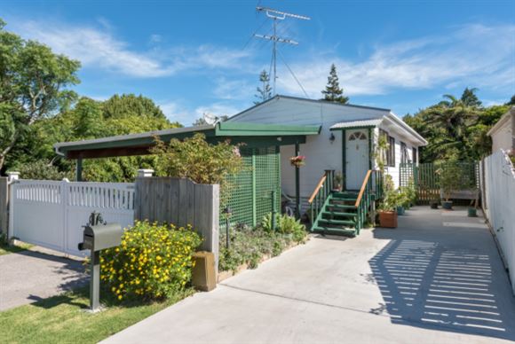 2/26 Liston Crescent, Cockle Bay, Auckland - Manukau, 2 Schlafzimmer, 1 Badezimmer