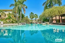 1738/2-10 Greenslopes Street, Cairns North