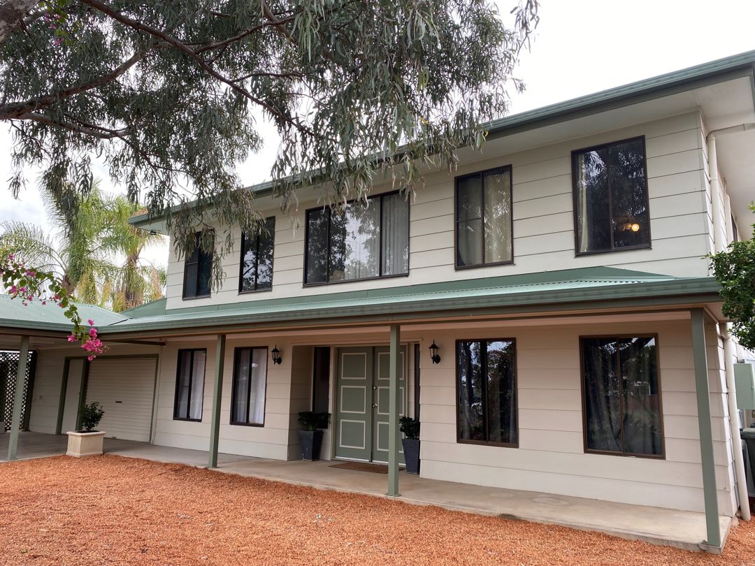 8 VAUGHAN PL, WALGETT NSW 2832, 0 Bedrooms, 0 Bathrooms, House