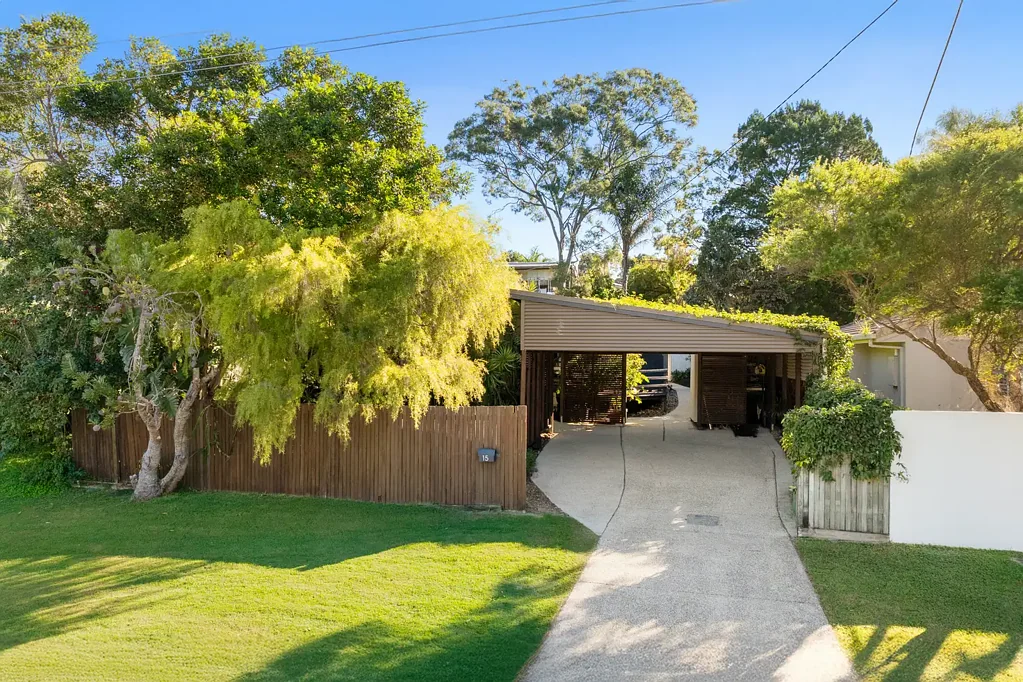 Noosa Heads 4 Bedroom Warm, Welcoming & Wonderfully Rare