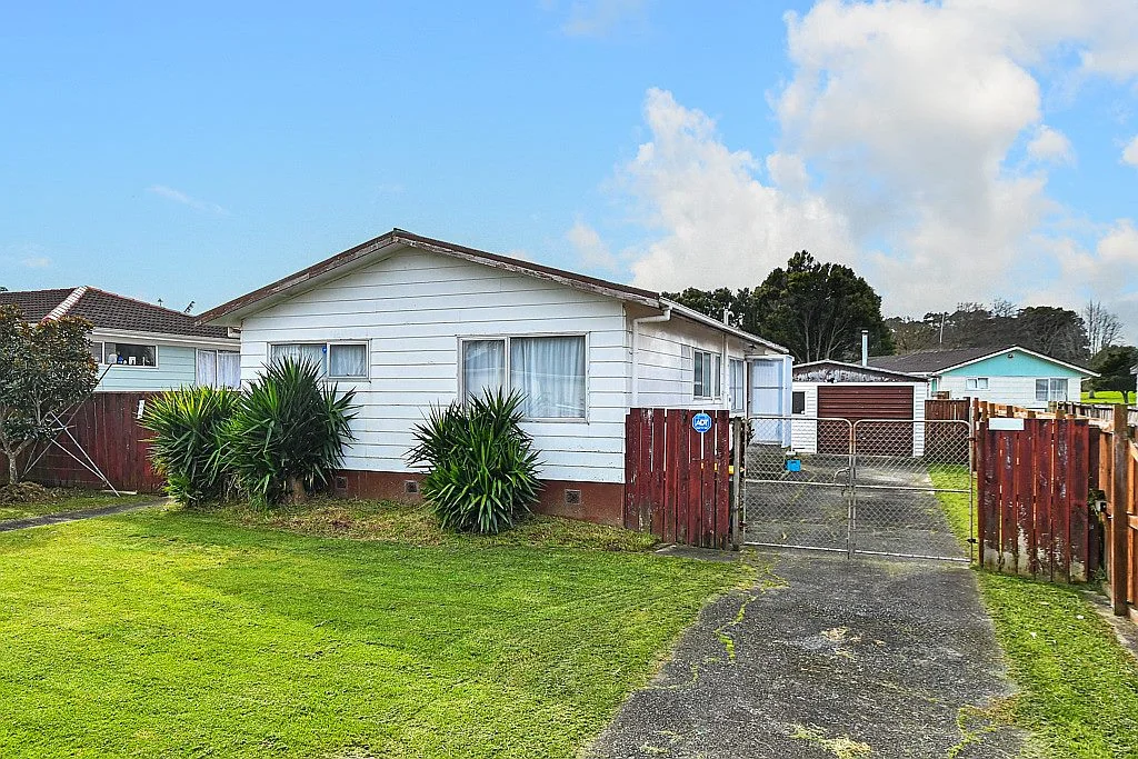 Manurewa 3房  Do Up Or Development - Urban Zoning