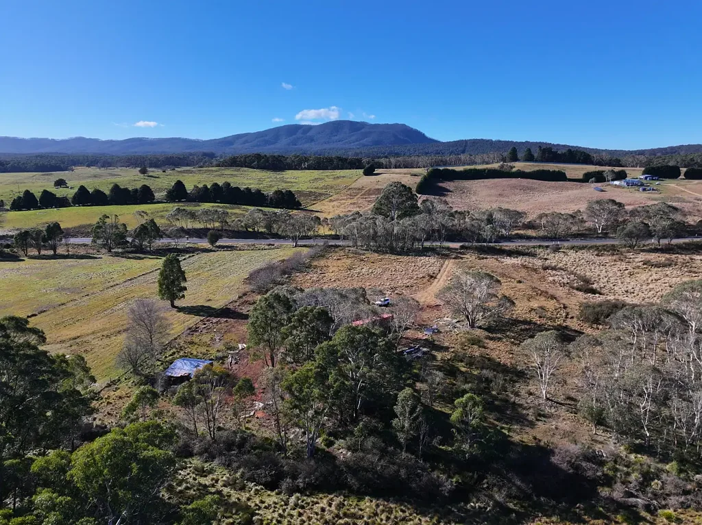 Braidwood Acreage Opportunity with Creek Frontage & National Park Border