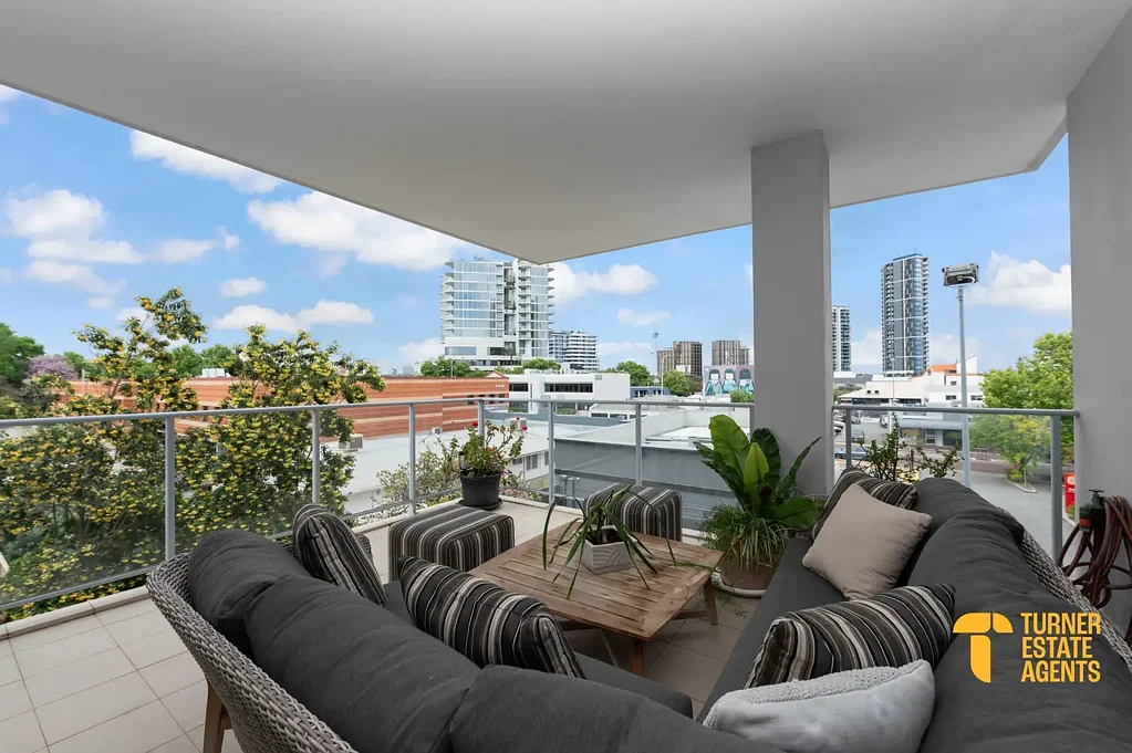 Applecross 2房  North-Facing Applecross Apartment - Prime Location & Modern Living