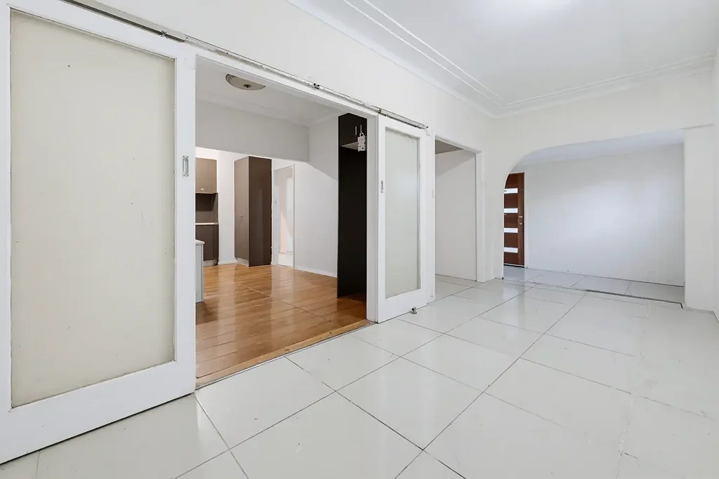 Family Home Close to Mount Druitt Station
