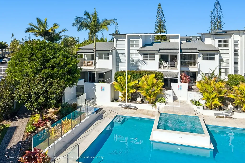 Parrearra 3 Slaapkamer Rare Double Garage, Rarer Still - Gated Pool Access at St Kitts
