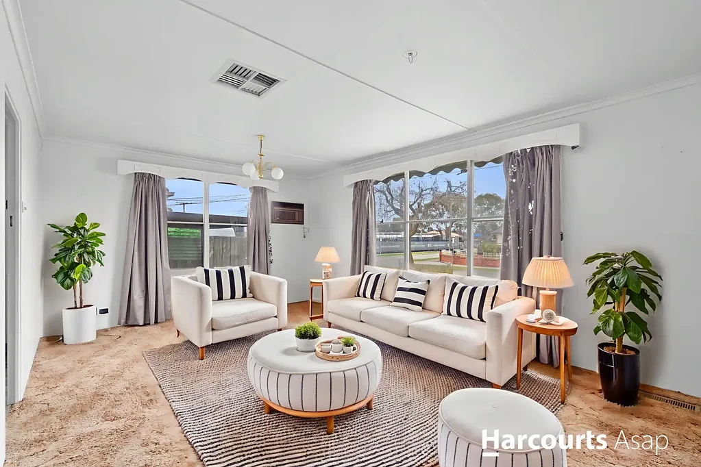 Affordable, Charming & Ideally Located in the Heart of Doveton
