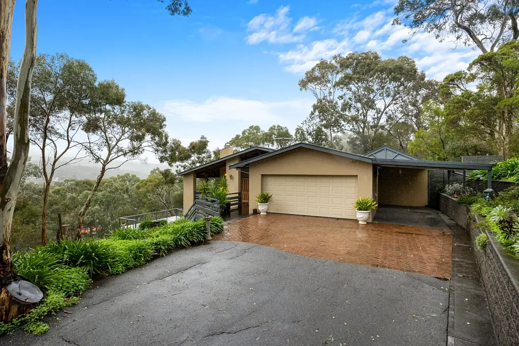 Coromandel Valley 5房  Expansive Tranquil Sanctuary - An Amazing Home with Amazing Vistas!
