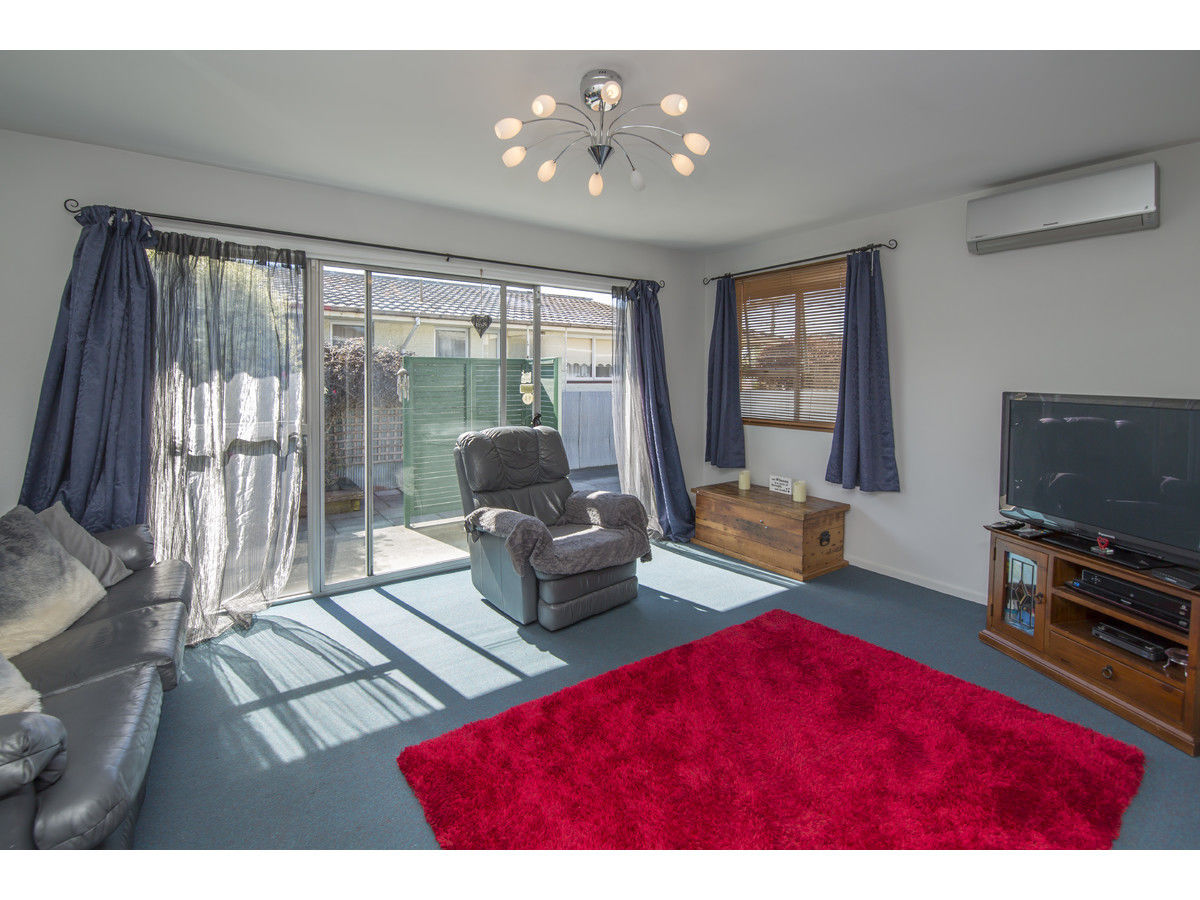 2/59 Hope Street, Shirley, Christchurch, 3 Kuwarto, 1 Banyo