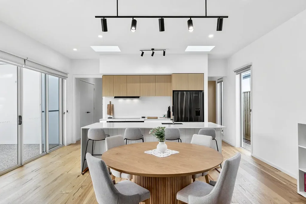 Ocean Grove 4chambre A Class-Above Home with Coveted Park Frontage