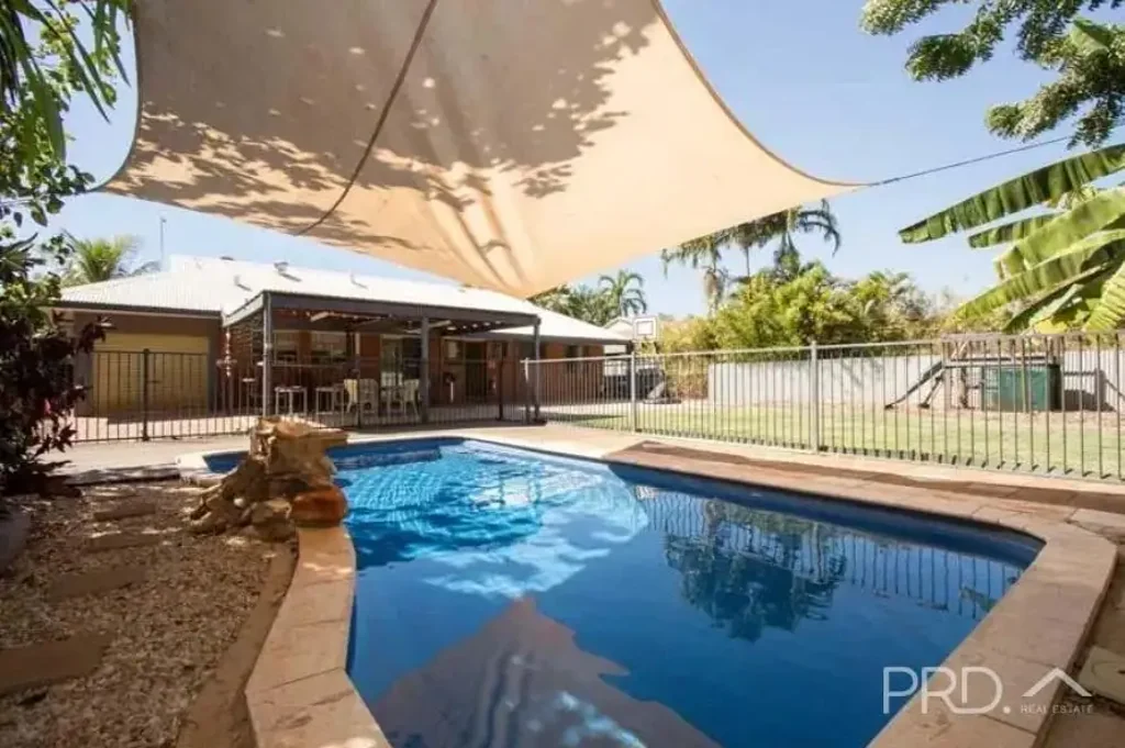 Cable Beach 3Moenga Lifestyle Made Easy