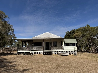 30730 Burnett Highway, Monto, QLD 4630, 3房, 1浴, Lifestyle Section