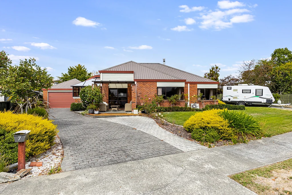 Witherlea 3 Bedroom Hot deal in Witherlea, price slashed!