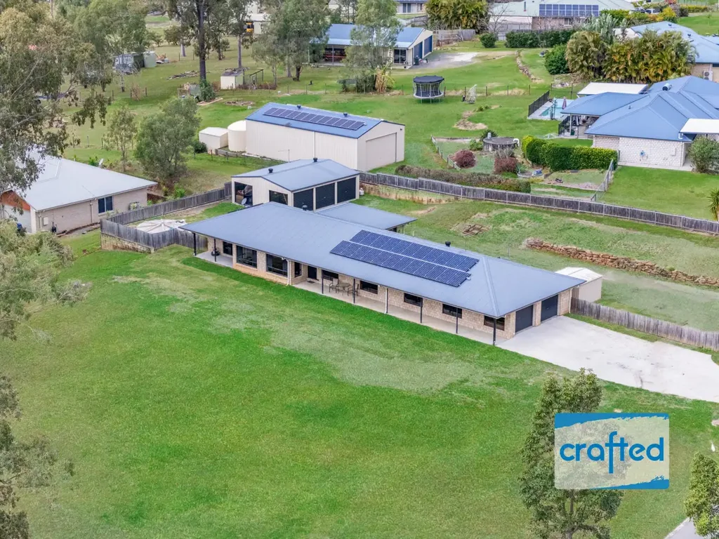 Cedar Vale 5Moenga acreage life 🍃 | Set on Top of the HILL with BIG SHED -- Corner Block --