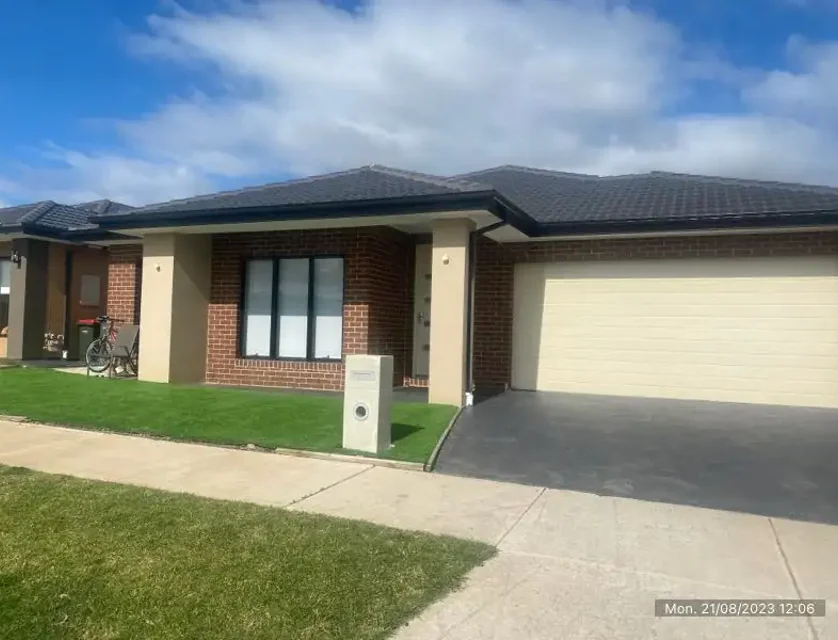 15 Bickerton St, Werribee, VIC 3030, 3 ਕਮਰੇ, 2 ਬਾਥਰੂਮ, House