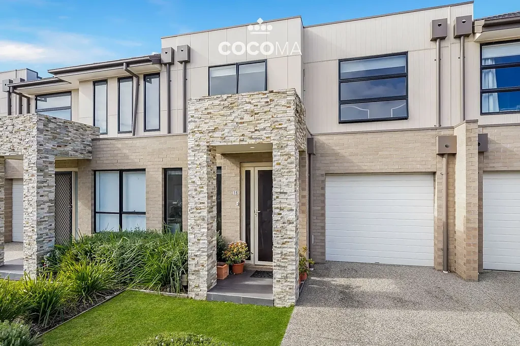 Keysborough 3 Bedroom Grace on Grasslands – Stylish, Spacious & Seriously Impressive!