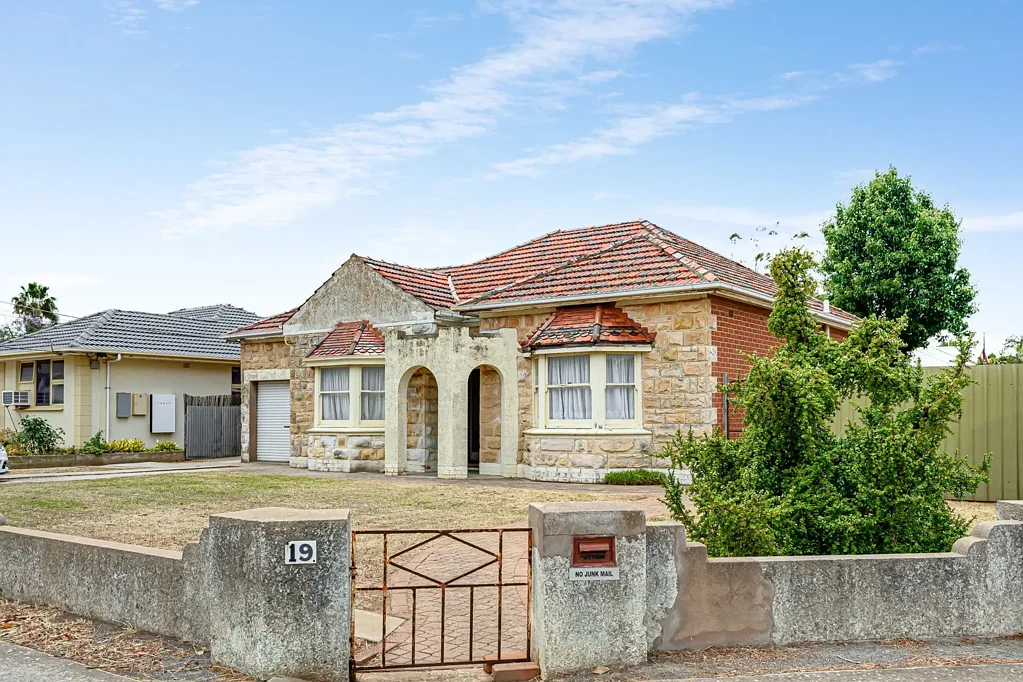 19 Vincent Avenue, Somerton Park, SA 5044