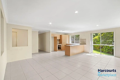6 Michael Place, Oxley, QLD 4075, 4 phòng ngủ, 2 phòng tắm, House
