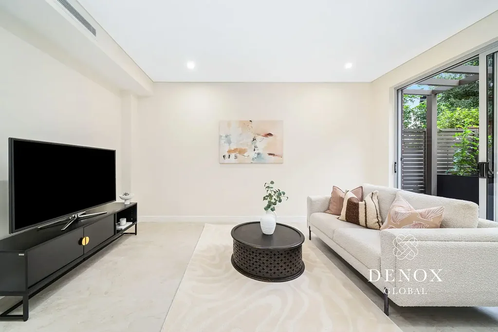 Pymble 3ห้องนอน Luxury Multi-Level Townhouse with Private Lift in Boutique Pymble location