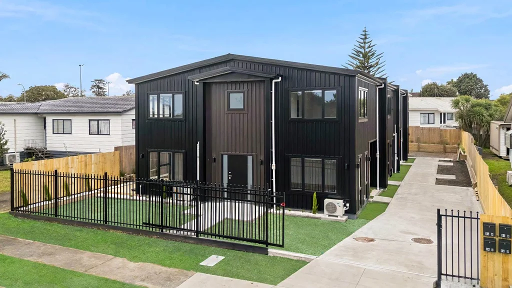 Weymouth 3部屋 New Townhouses for Sale – 84 Sykes Road, Manurewa