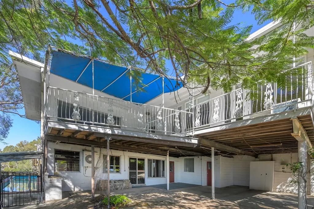 10 Rigby Crescent, West Gladstone, QLD 4680