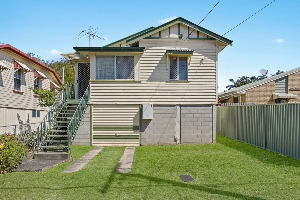Margate 2બેડરૂમ Coastal Potential East of Oxley Avenue