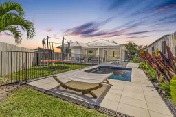 66 Trader Crescent, Cannonvale