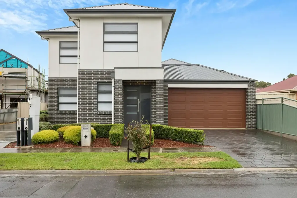 1/8 Grenache Avenue, Modbury, SA 5092