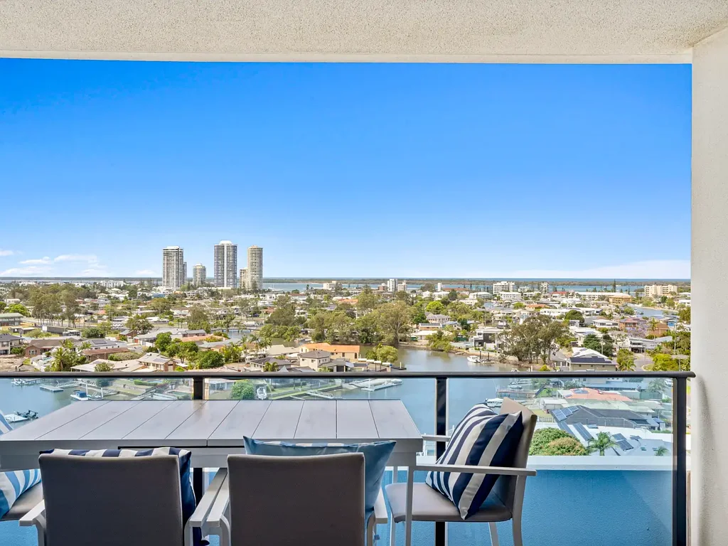 Biggera Waters 3Zimmer MOST SOUGHT AFTER TOWER 2 WATERFRONT LIVING - UNINTERRUPTED PRIVATE VIEWS & UNMATCHED LIFESTYLE!