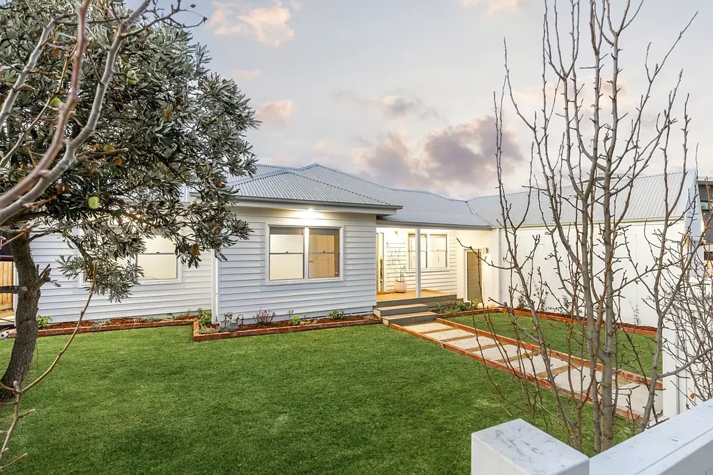Hamlyn Heights 3房  Beautifully Transformed Residence with Prime Locale for Lifestyle Ease
