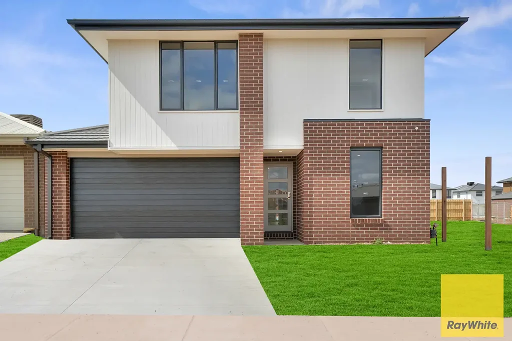 Luxury Living Awaits: Rent Your Dream Home in Bonnie brook!
